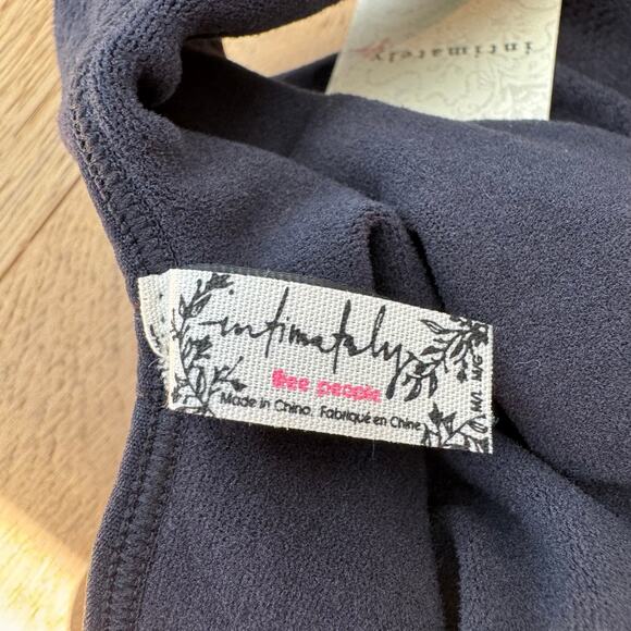 FREE PEOPLE Cutout Plunge Textured Lace Bodysuit Black M/L NEW - Picture 13 of 14